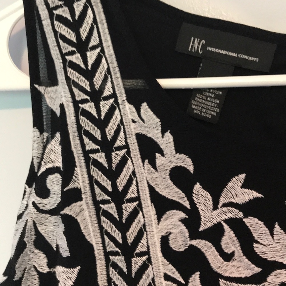 Sleeveless Blouse